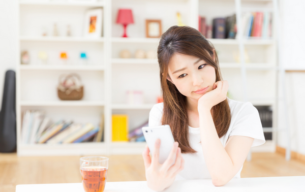 auオンラインショップの下取り手順!店頭の下取りとどっちが得?